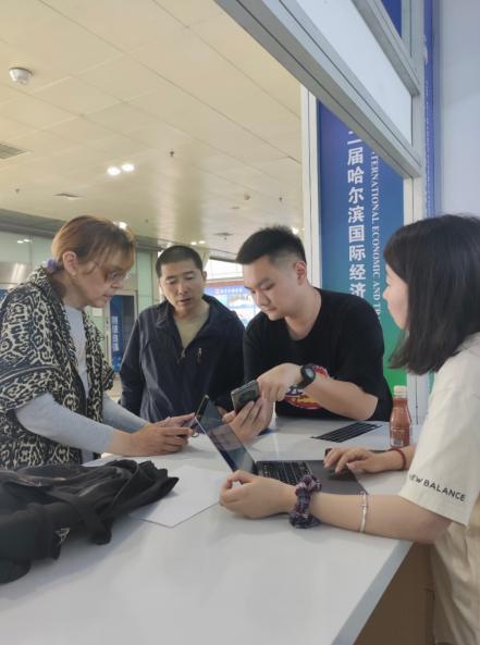 青春風采，專業賦能——外國語學院學子助力第三十二屆哈爾濱國際經濟貿易洽談會